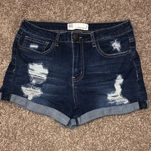 Womens distressed jean shorts